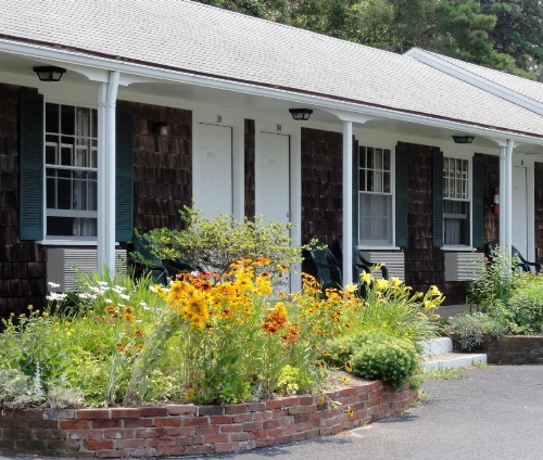 The Chatham Motel image 9